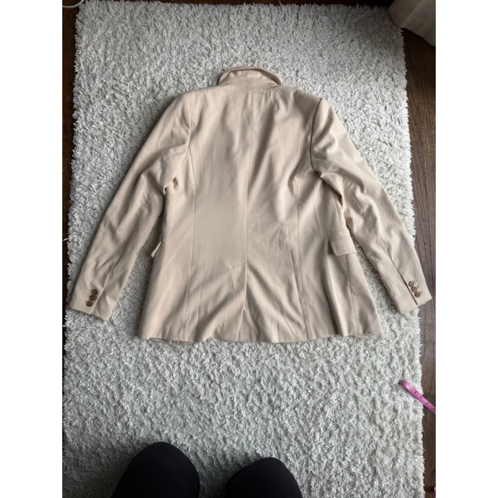 Women's Banana Republic Beige Blazer Size 2 - Picture 2 of 6
